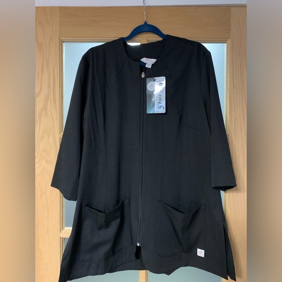 Cira Nurse Uniform /Scrubs Mao Neck Cut - Black - Picture 3 of 5